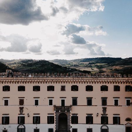Готель Castello Costaguti Roccalvecce Екстер'єр фото