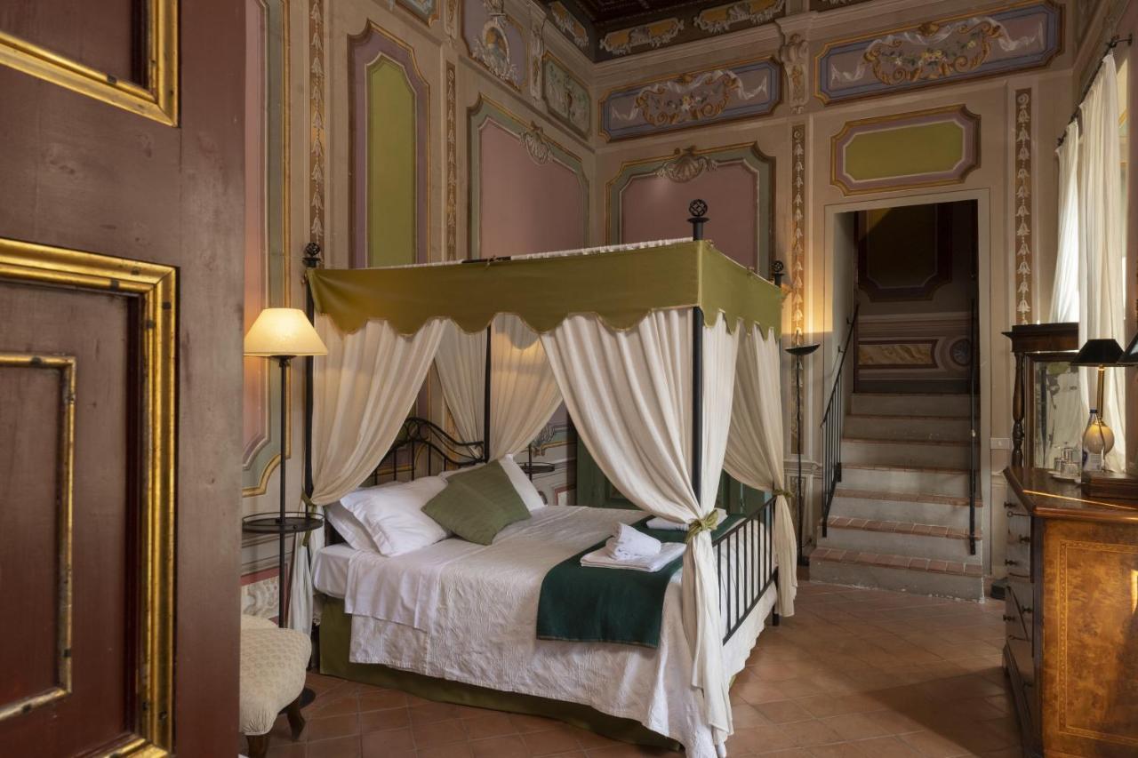 Готель Castello Costaguti Roccalvecce Екстер'єр фото