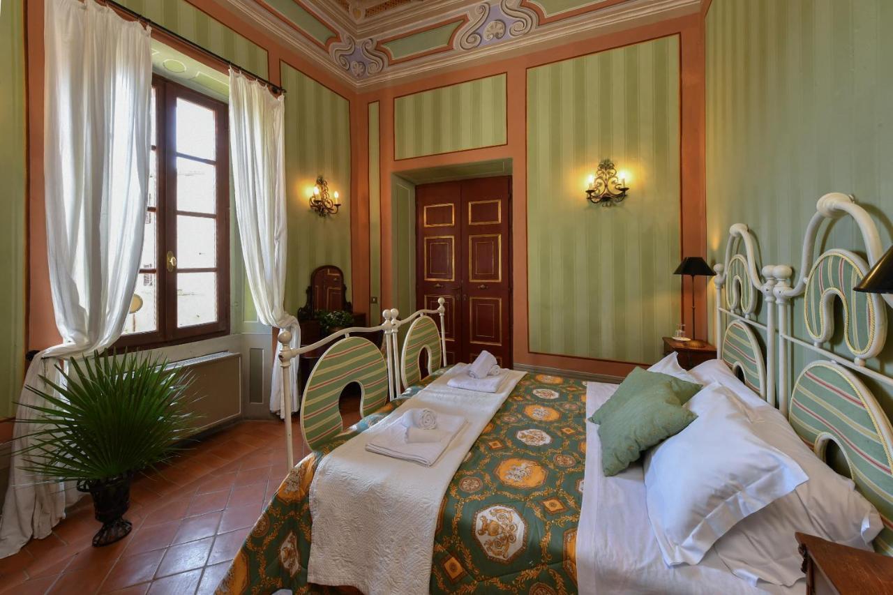 Готель Castello Costaguti Roccalvecce Екстер'єр фото